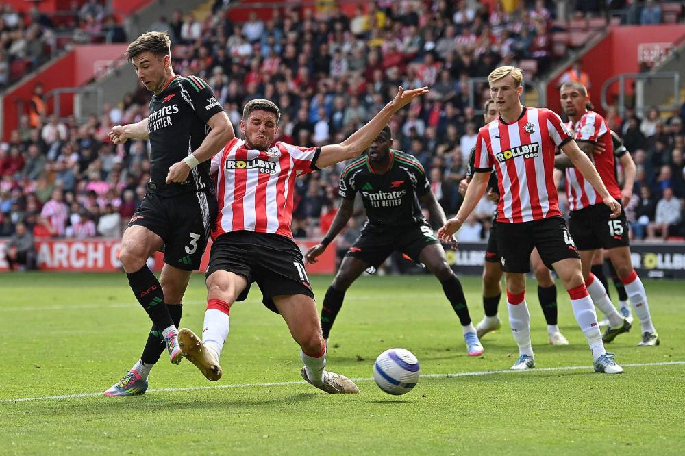 凯尔：我们在尽全力留施洛特贝克；球员有时会因各种原因离队